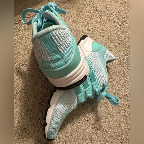 NEW Adidas Tennis Shoes - Picture 3 of 4